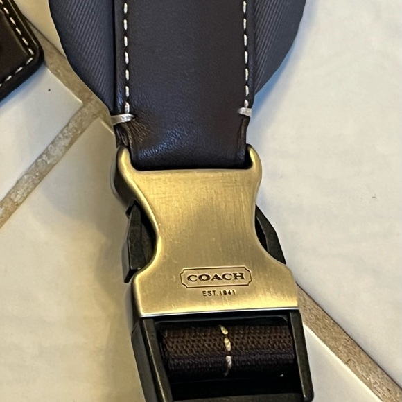 Coach Charcoal and Brown Belt Chest Back Sling Bag F70692 - Picture 3 of 13